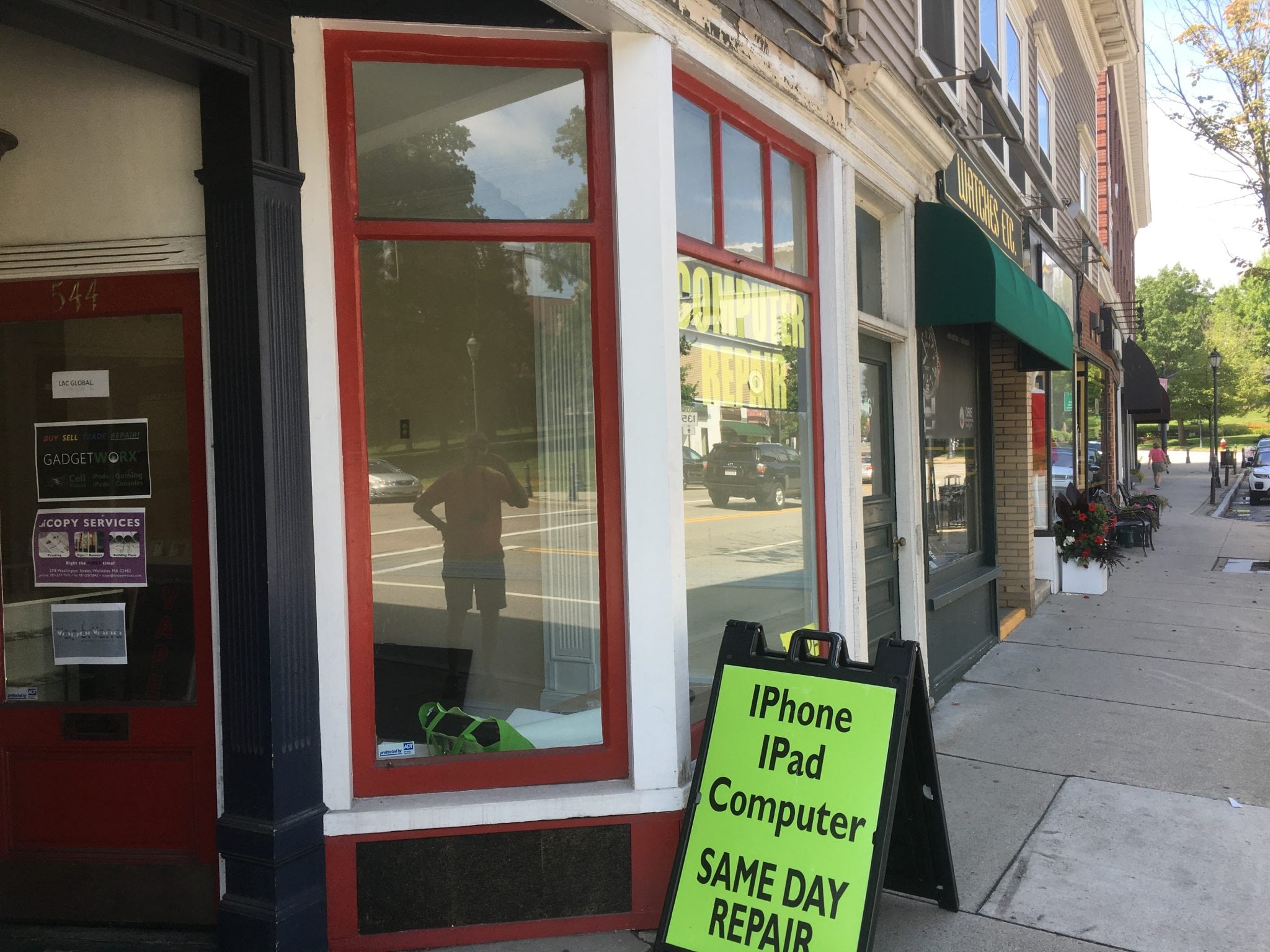 iCopy, Gadgetworx, VaporVana moving Wellesley