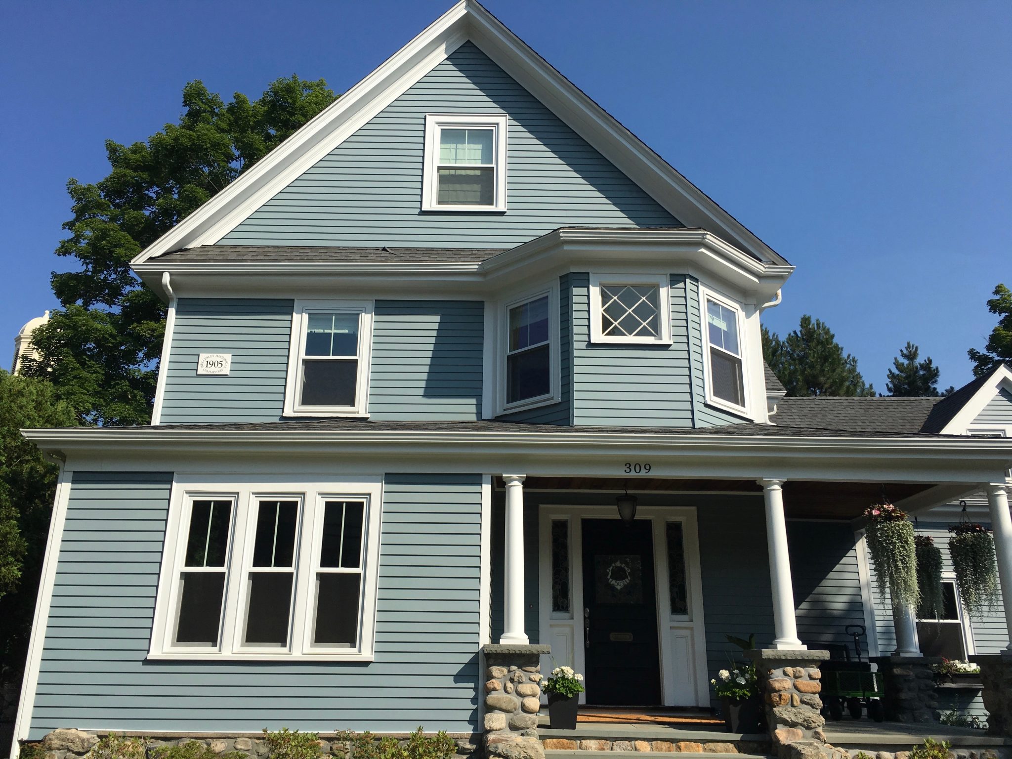 309 Walnut St. Wellesley