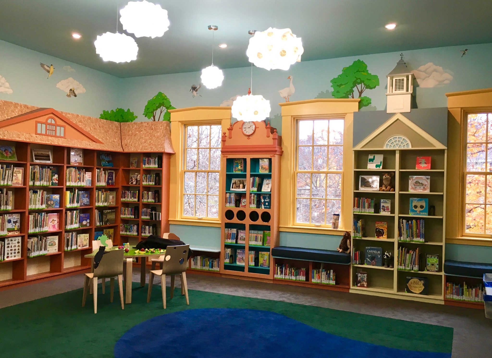 Wellesley Fells Library