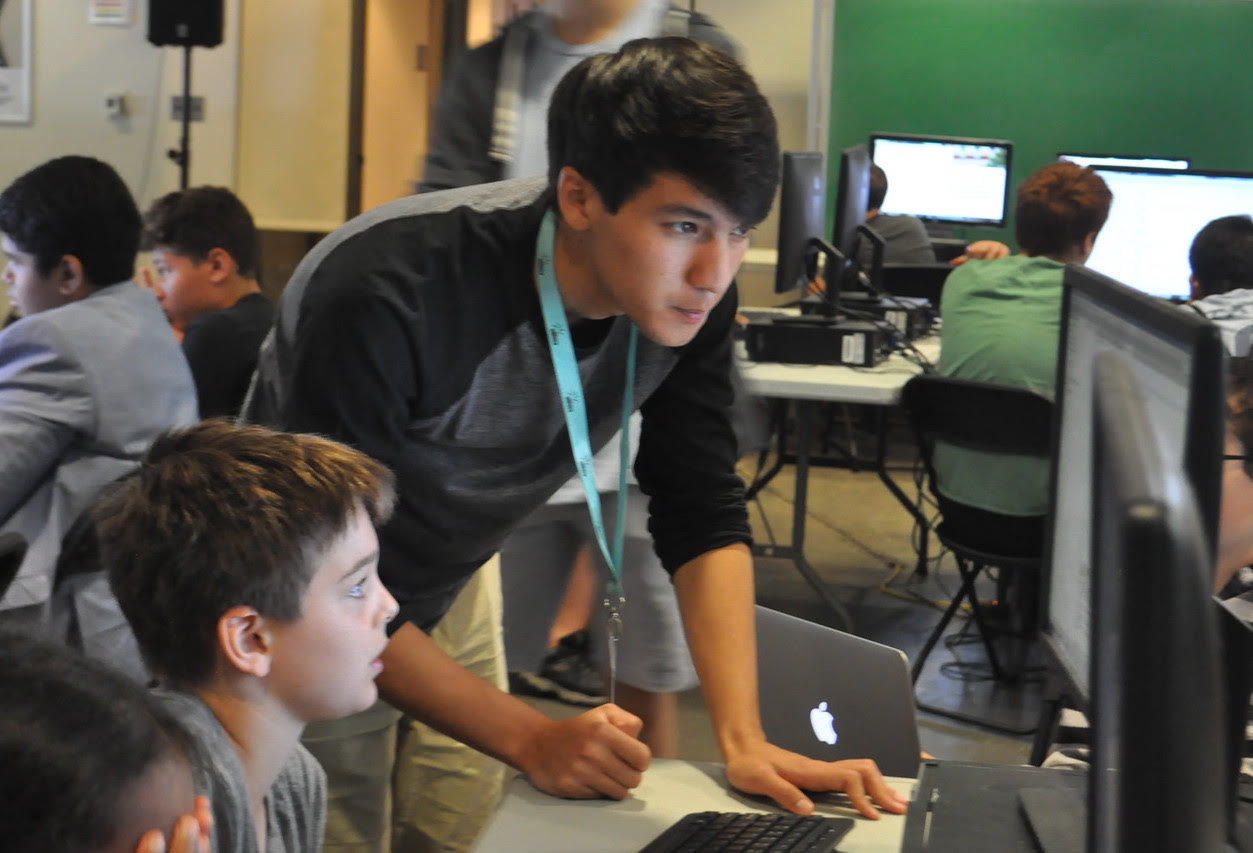 SummerTech, Regis College, Weston