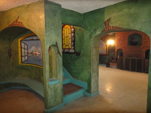 mural basement cliff estates