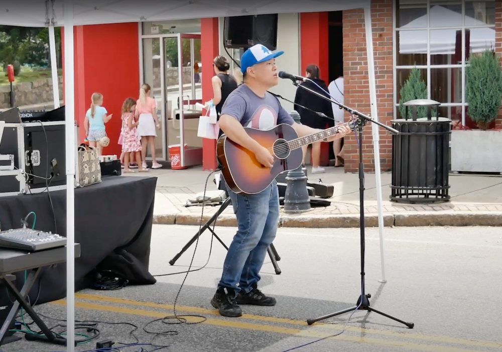 Wellesley Square concert