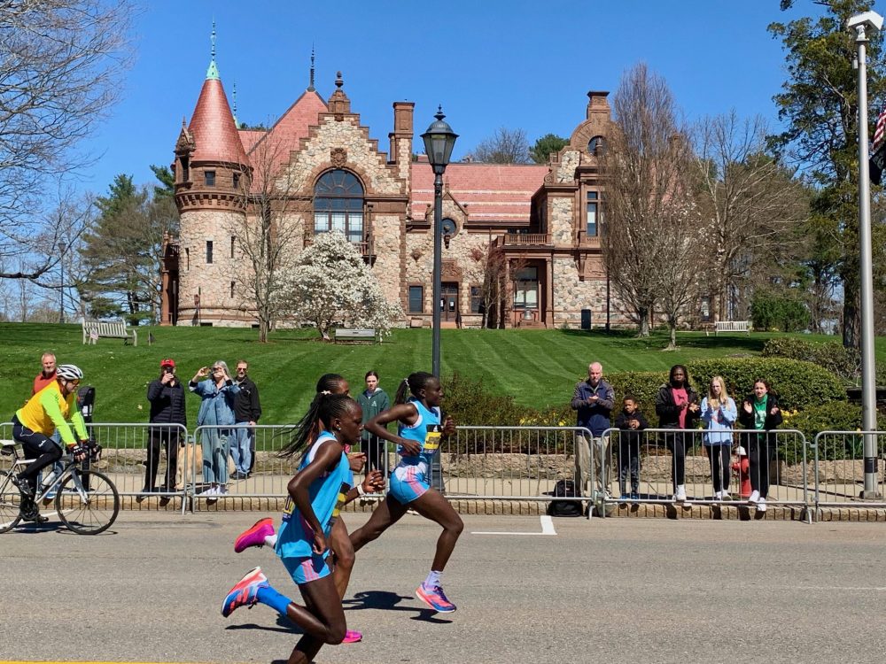 Boston Marathon, Wellesley