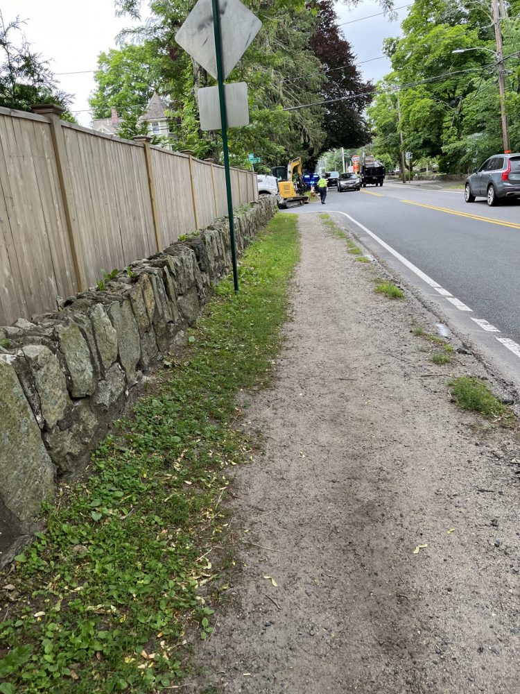 Stretch of Rte. 16 near Elm Bank before new sidewalk was put in
