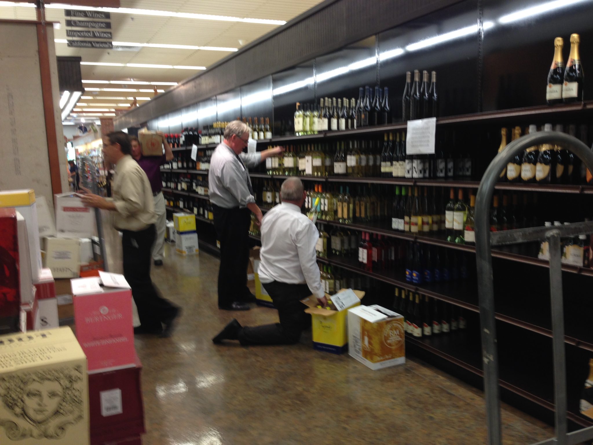 Beer & wine for sale at Wellesley Roche Bros. The Swellesley Report