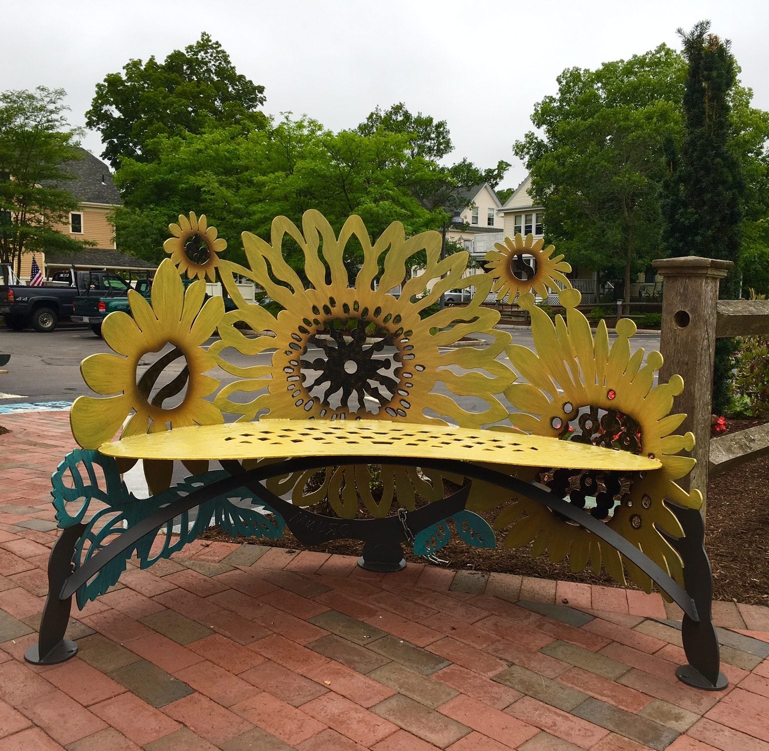 Church St. bench, Wellesley